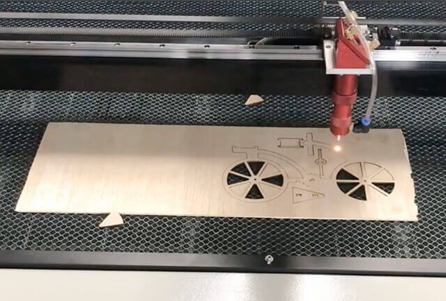 cnc laser cutter